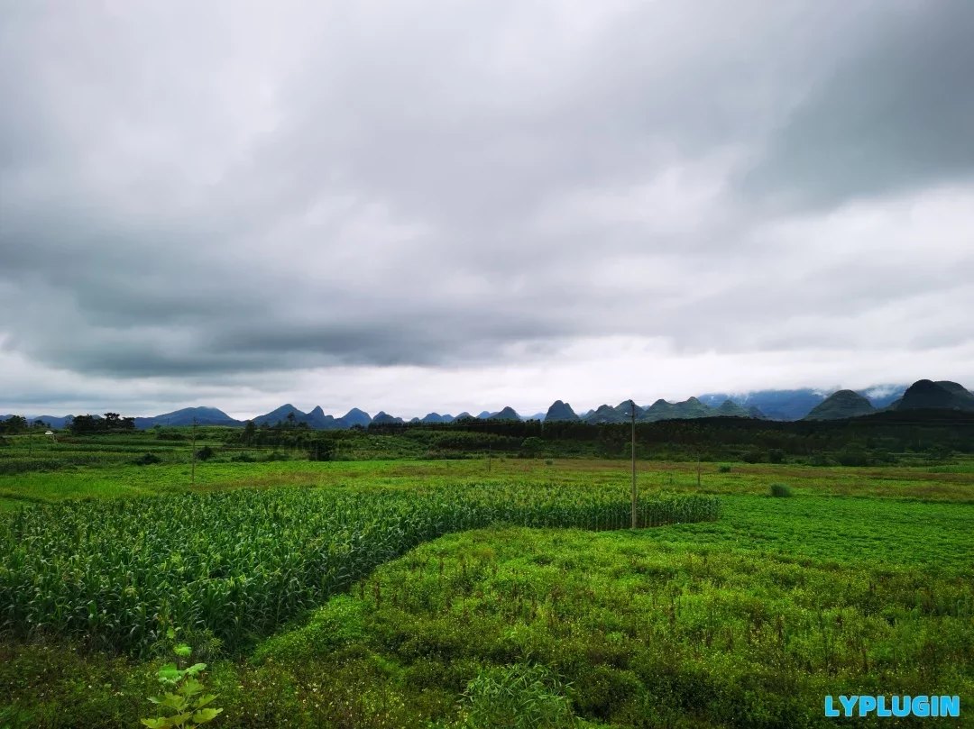 遠(yuǎn)處的小山，眼前的風(fēng)景，天上的雨云，我要出去走一走 - 老陽插件